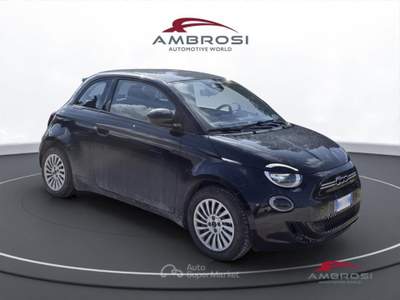 Fiat 500 500e 42 kWh Nero usata Corciano