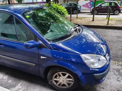 Renault Scénic impianto gpl bloccato a benzina e ok Blu/Azzurro usata torino