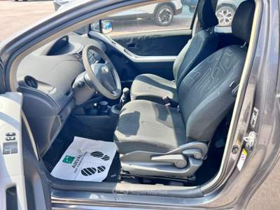 Toyota Yaris 1.0 3 porte / Grandinata Grigio usata Pieve di Soligo