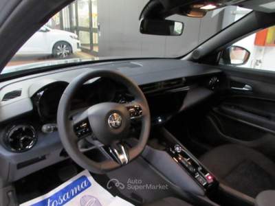 Alfa Romeo Junior 1.2 Hybrid 145cv eDCT6 Km.13.450 Grigio usata Rho