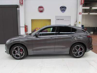 Alfa Romeo Stelvio 2.2 Turbodiesel 210 CV AT8 Q4 Veloce km.38.750 Grigio usata Rho