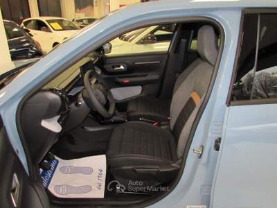Citroen C3 Aircross 1.2 PureTech Turbo 100 CV Plus KMZERO Blu/Azzurro usata Rho