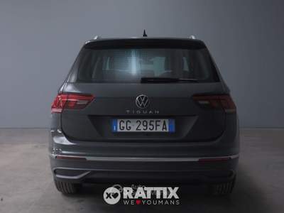 Volkswagen Tiguan tiguan 1.5 tsi life 150cv Grigio usata Barzago
