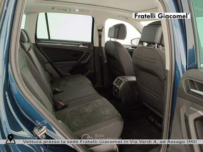 Volkswagen Tiguan 1.5 tsi elegance 150cv dsg Blu/Azzurro usata Assago