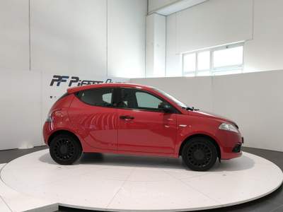 Lancia Ypsilon  - ypsilon 1.0 firefly 5 porte s&s hybrid ec Rosso usata Civitanova Marche