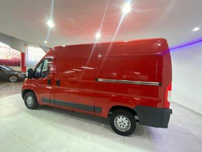 Citroen Jumper Jumper 35 2.2 HDi/130 PM-TM Furgone Rosso usata Torino