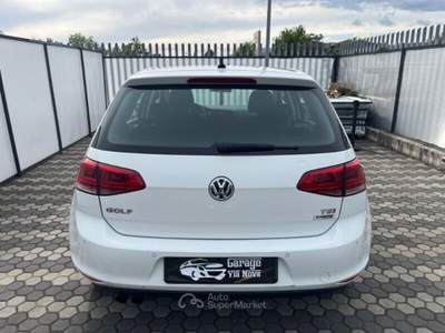 Volkswagen Golf Golf 1.4 TSI 125 CV 5p. Highline BlueMotion Technology Bianco usata Montecatini-Terme