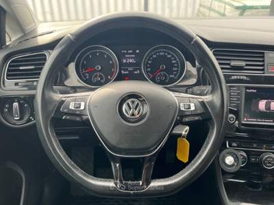 Volkswagen Golf Golf 1.4 TSI 125 CV 5p. Highline BlueMotion Technology Bianco usata Montecatini-Terme