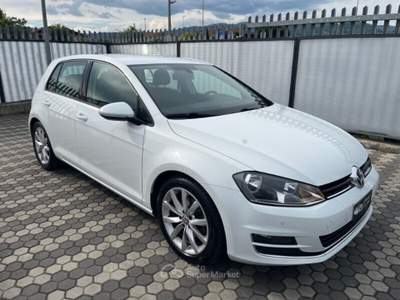 Volkswagen Golf Golf 1.4 TSI 125 CV 5p. Highline BlueMotion Technology Bianco usata Montecatini-Terme