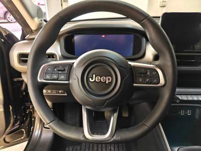 Jeep Avenger Avenger 1.2 Turbo 100 CV Summit Nero usata RENDE