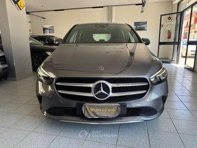 Mercedes-Benz Classe B B 180 d Automatic Sport Grigio usata Andria