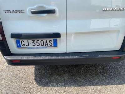 Renault Trafic L1H1 T27 DCI 120 CV 4P Bianco usata Carobbio degli Angeli