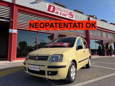Fiat Panda 1.2 dualogic, CAMBIO AUTOMATICO! NEOPATENTATI OK! Giallo usata Codroipo