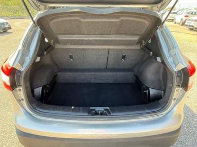Nissan Qashqai 1.5 dCi Grigio usata San Salvatore Telesino