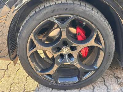 Alfa Romeo Stelvio 2.2 Turbodiesel 210 CV AT8 Q4 Veloce Nero usata Caorle