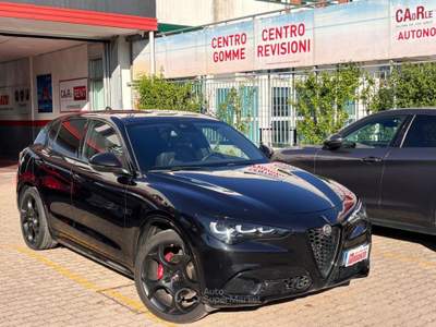 Alfa Romeo Stelvio 2.2 Turbodiesel 210 CV AT8 Q4 Veloce Nero usata Caorle