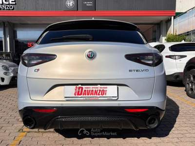 Alfa Romeo Stelvio 2.2 Turbodiesel 210 CV AT8 Q4 Competizione OPACO Bianco usata Caorle