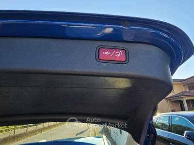 Mercedes-Benz Classe C d Mild hybrid S.W. Business Extra Blu/Azzurro usata Trebaseleghe