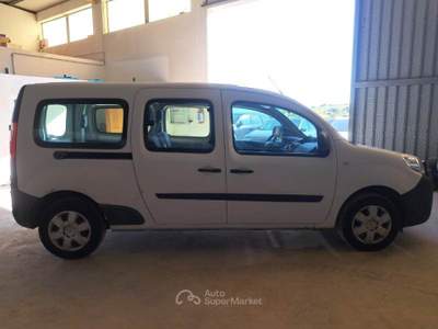 Renault Kangoo Blue dCi 95CV Express Maxi Combi Ice Bianco usata BELPASSO