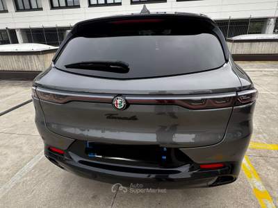 Alfa Romeo Tonale Unico proprietario con garanzia uffic Alfa fino a 07/2027. Grigio usata Reggio Emilia