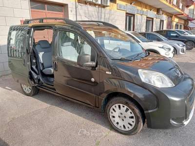Peugeot Bipper Tepee 1.4 75CV GPL Grigio usata Afragola