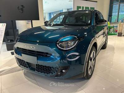 Fiat 600 Hybrid 110 CV DCT MHEV La Prima AFFARE! Blu/Azzurro usata Afragola