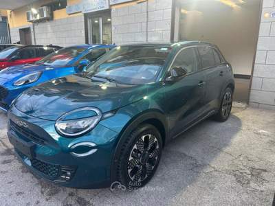Fiat 600 Hybrid 110 CV DCT MHEV La Prima AFFARE! Blu/Azzurro usata Afragola