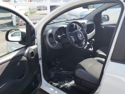 Fiat Panda 1.0 FireFly S&S Hybrid City Life 5 POSTI Bianco usata Roma