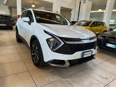 Kia Sportage 1.6 TGDi HEV AT Style UNICO PROPRIETARIO Bianco usata Brendola