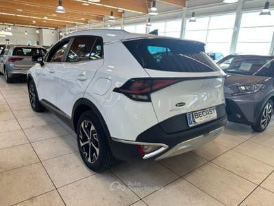 Kia Sportage 1.6 TGDi HEV AT Style UNICO PROPRIETARIO Bianco usata Brendola