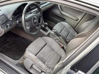Audi A4 1.9 TDI/130 CV cat Avant Grigio usata Teano