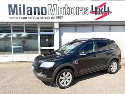 Chevrolet Captiva 2.0 VCDi LS *Autocarro* Nero usata Cinisello Balsamo