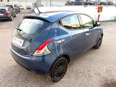 Lancia Ypsilon 1.0 FireFly Hybrid 5 Pt. Silver *OFFERTA PROMO* Blu/Azzurro usata Cinisello Balsamo