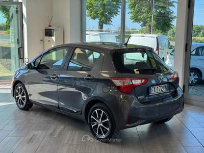 Toyota Yaris 1.5 Hybrid 5 porte Style Grigio usata Massarosa