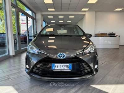 Toyota Yaris 1.5 Hybrid 5 porte Style Grigio usata Massarosa
