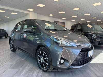 Toyota Yaris 1.5 Hybrid 5 porte Style Grigio usata Massarosa