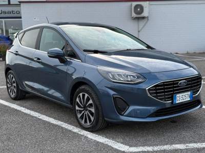 Ford Fiesta 1.0 Ecoboost Hybrid 125 CV 5 porte Titanium Blu/Azzurro usata Massarosa