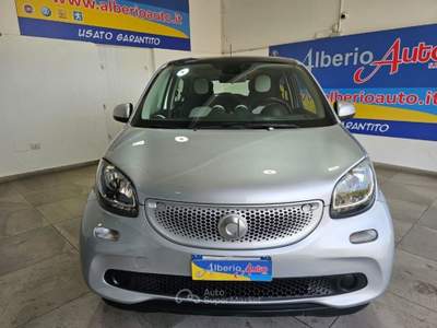 Smart ForFour 70 1.0 Passion Argento usata ADRANO