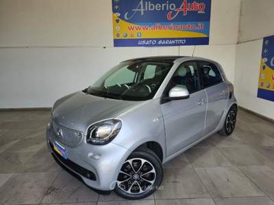 Smart ForFour 70 1.0 Passion Argento usata ADRANO