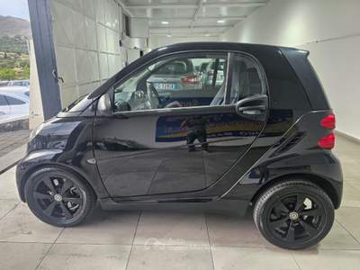 Smart ForTwo 1000 52 kW coupé passion Nero usata ADRANO