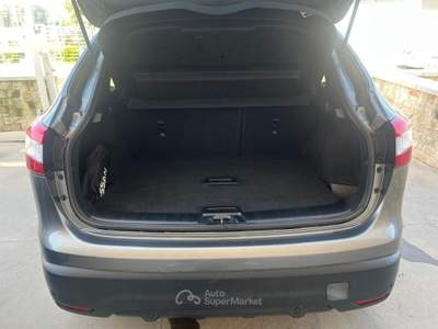Nissan Qashqai Tekna Grigio usata Castellana Grotte