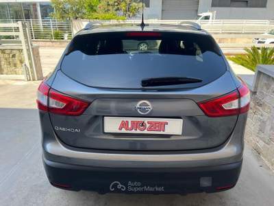 Nissan Qashqai Tekna Grigio usata Castellana Grotte