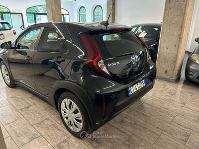 Toyota Aygo X 1.0 Active 72cv 5porte Nero usata Caravaggio