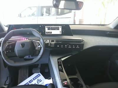 Peugeot 3008 ALLURE Hybrid E-DCS6 145 cv fino a €. 8.000 sconto Rottamazione Grigio usata Formigine