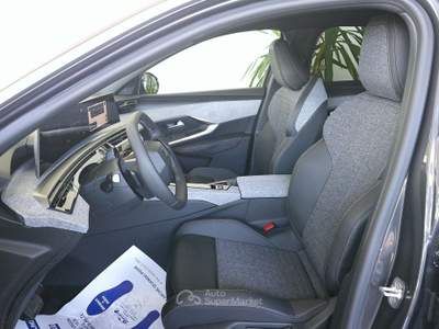 Peugeot 3008 ALLURE Hybrid E-DCS6 145 cv fino a €. 8.000 sconto Rottamazione Grigio usata Formigine