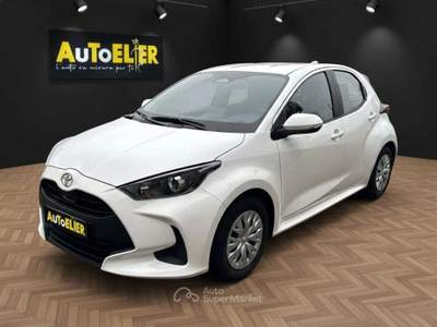 Toyota Yaris Yaris 1.5 HYBRID Active 116 cv Bianco usata Moncalieri