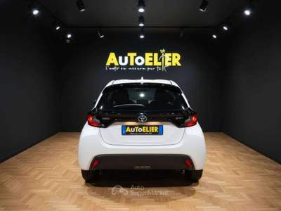 Toyota Yaris Yaris 1.5 HYBRID Active 116 cv Bianco usata Moncalieri