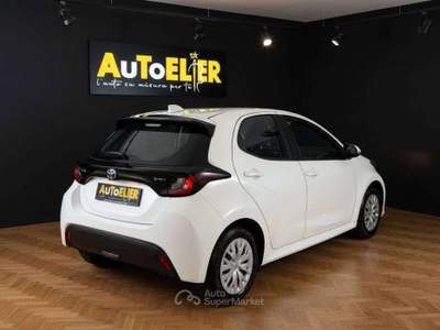 Toyota Yaris Yaris 1.5 HYBRID Active 116 cv Bianco usata Moncalieri