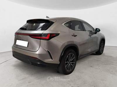 Lexus NX Hybrid Premium 4WD MY22 FINO A 3 ANNI DI GARANZIA KM ILLIMITATI E POSSIBILITA'DI 3 ANNI DI MANUTENZIONE ORDINARIA Grigio usata Salerno