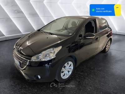 Peugeot 208 Active 1.2 VTi 82cv Nero usata Gerenzano